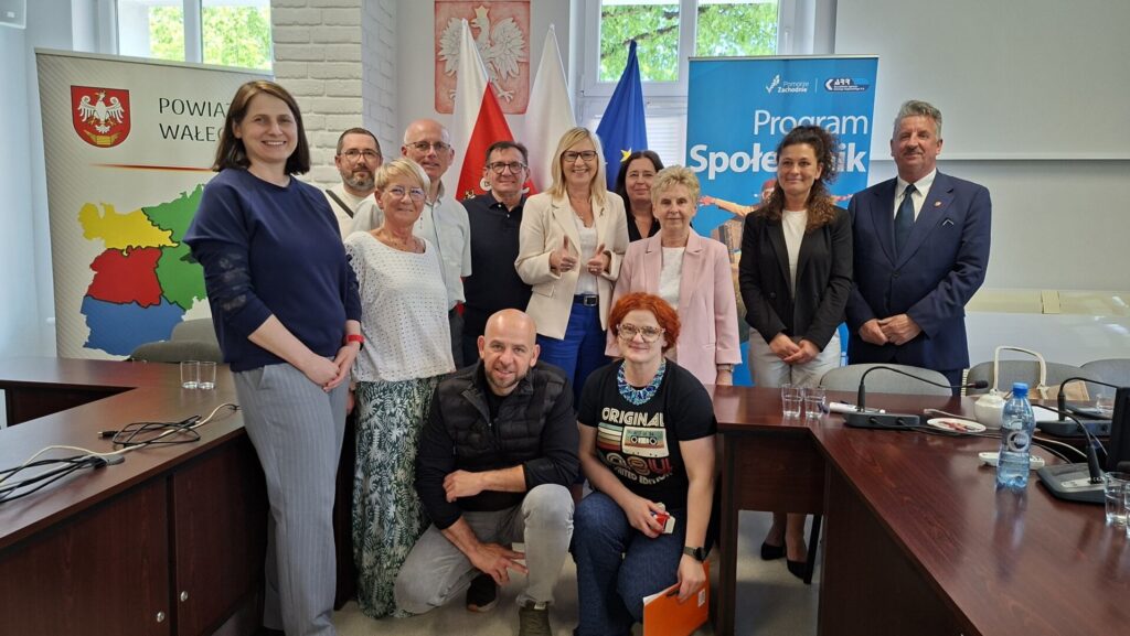 Dla zdrowia, bezpieczeństwa i integracji. Społecznicy zmieniają swoje małe ojczyzny